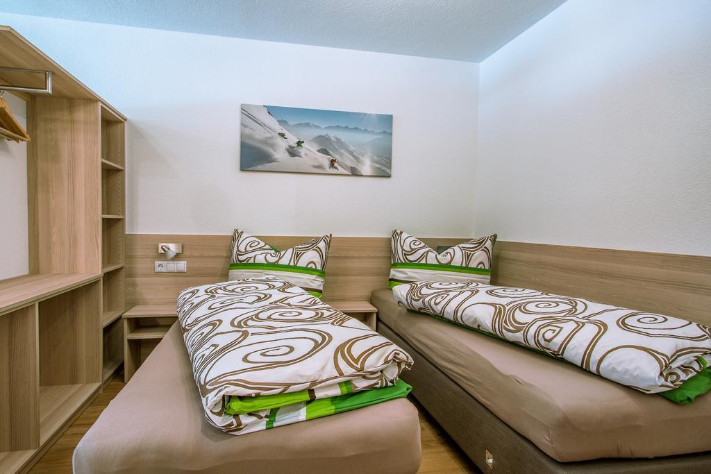 Apart Mirjam Pettneu am Arlberg Exterior photo